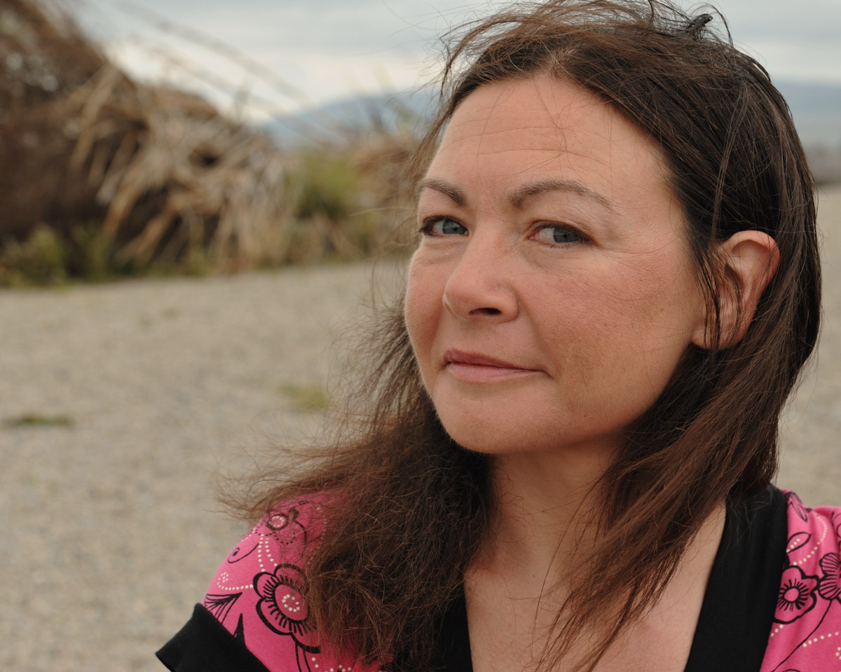 Eilís Ní Dhúill